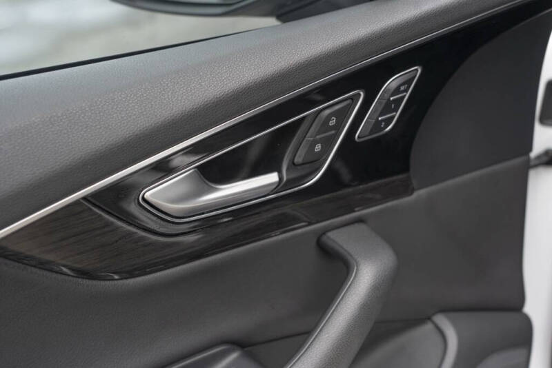 2017 Audi Q7 3.0T quattro Premium Plus