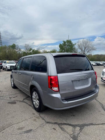 2014 Dodge Grand Caravan SE