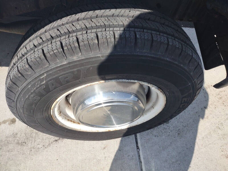 2004 Ford E-Series E-250