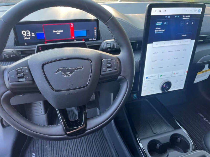2024 Ford Mustang Mach-E Select