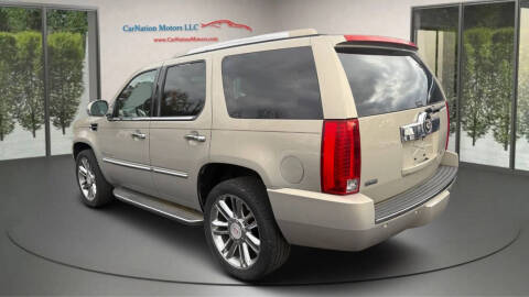 2012 Cadillac Escalade Luxury