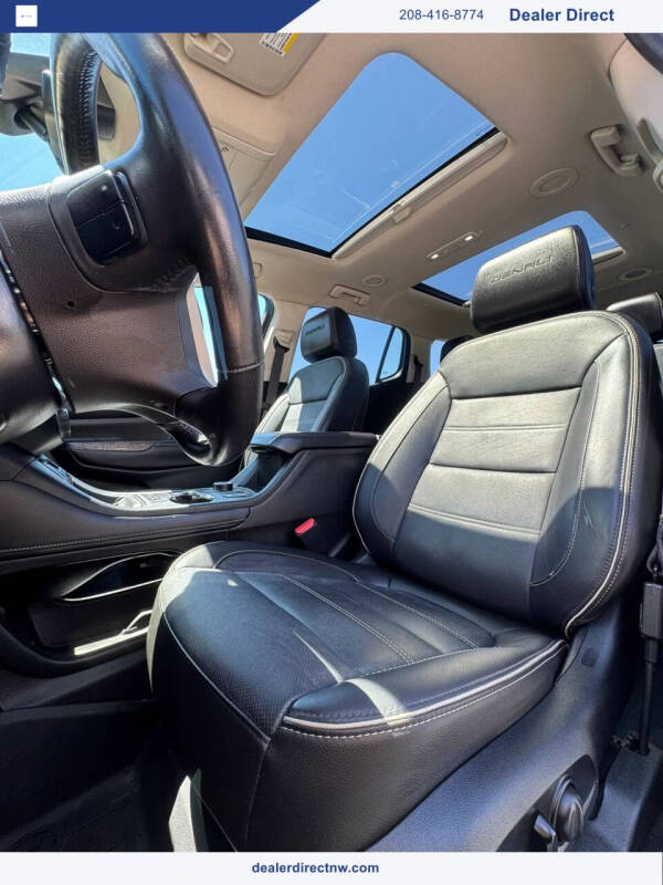 2020 GMC Acadia Denali