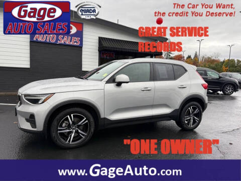 2023 Volvo XC40 B5 Core
