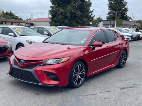 2020 Toyota Camry Hybrid for sale at AutoDeals in Daly City CA