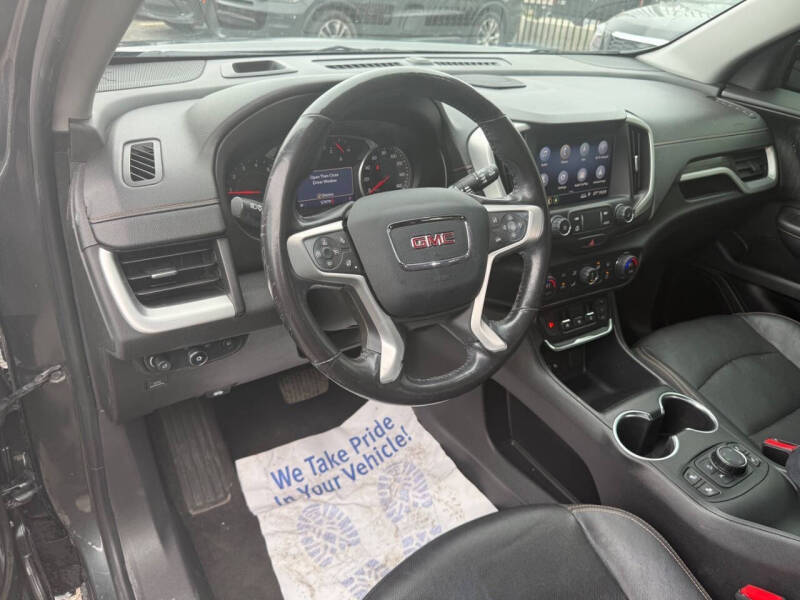 2020 GMC Terrain SLT