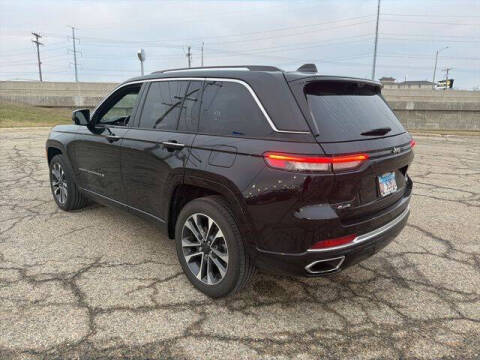 2022 Jeep Grand Cherokee Overland