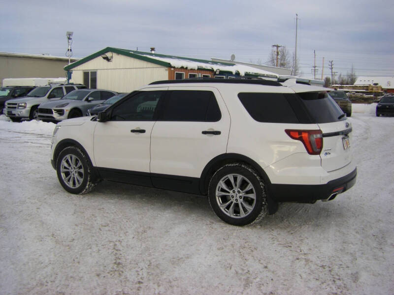 Image of 2016 Ford Explorer Sport