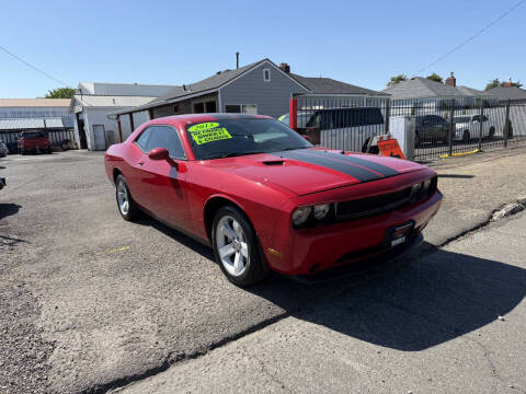 2013 Dodge Challenger SXT