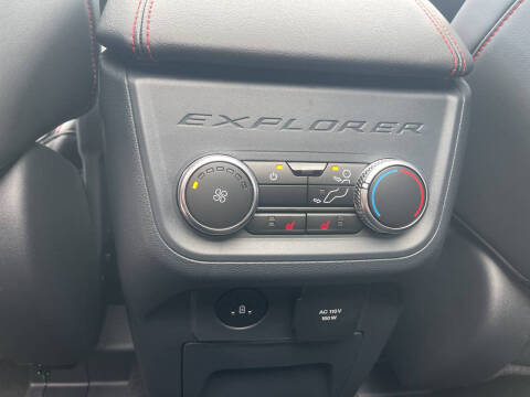 2026 Ford Explorer ST-Line