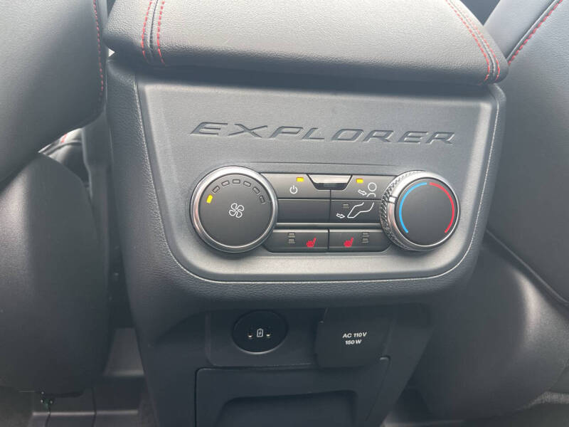 2026 Ford Explorer ST-Line
