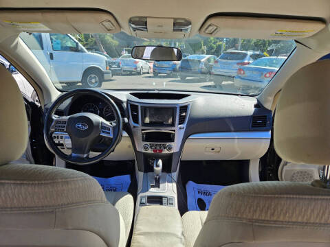 2012 Subaru Outback 2.5i Premium