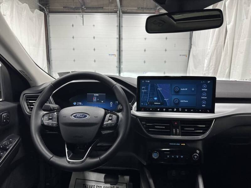 2025 Ford Escape Platinum