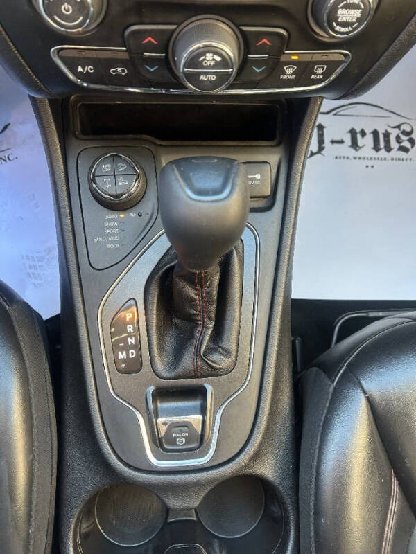 2019 Jeep Cherokee Trailhawk