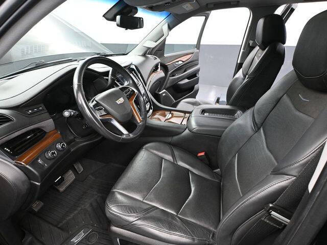 2019 Cadillac Escalade ESV Luxury