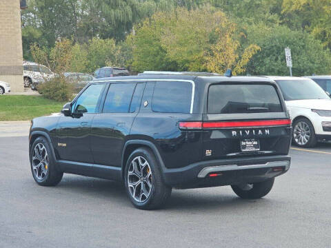 2023 Rivian R1S Adventure