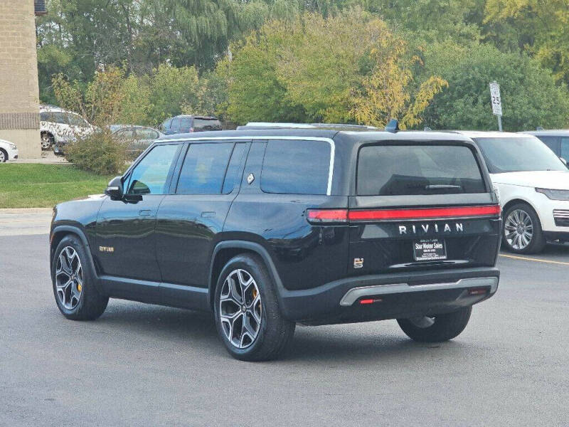 2023 Rivian R1S Adventure