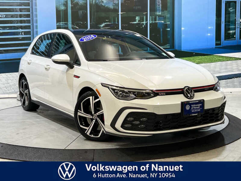 2024 Volkswagen Golf GTI SE