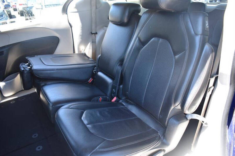 2018 Chrysler Pacifica Touring L