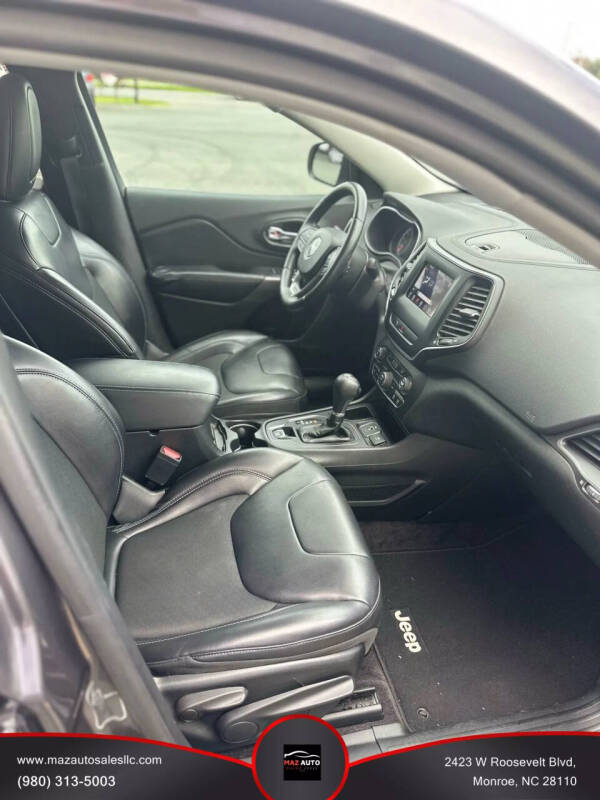 2019 Jeep Cherokee Latitude Plus