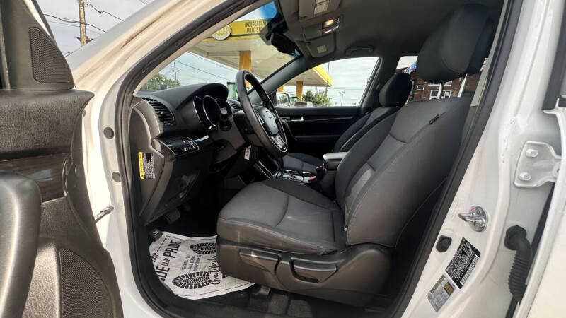 2013 Kia Sorento LX