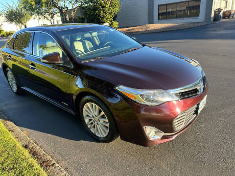 2015 Toyota Avalon Hybrid for sale at Accolade Auto in Hillsboro OR