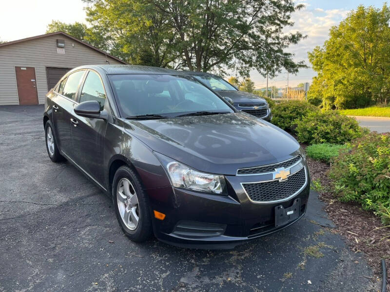 2014 Chevrolet Cruze null photo 3