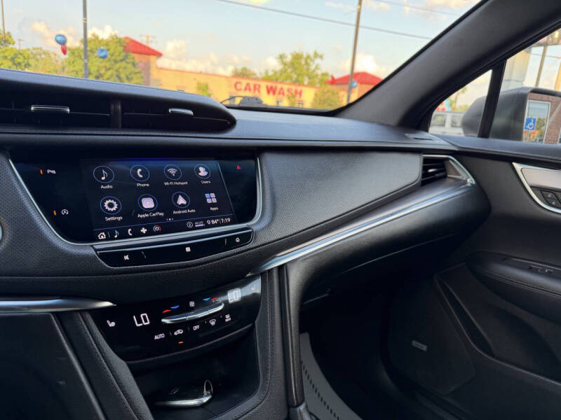 2020 Cadillac XT5 Luxury