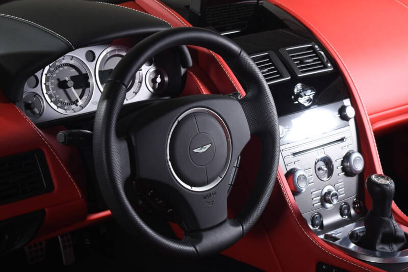 2013 Aston Martin V8 Vantage
