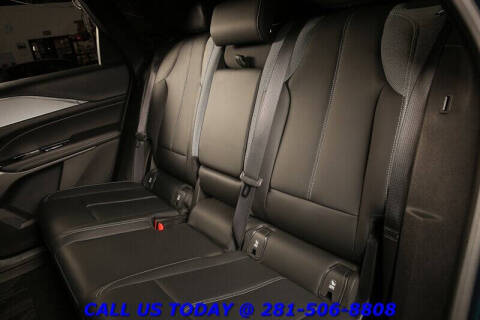 2024 Cadillac LYRIQ Tech