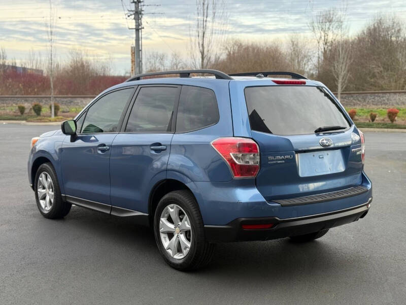 2015 Subaru Forester 2.5i