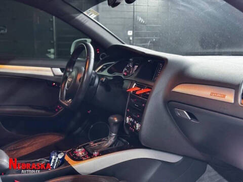 2015 Audi A4 2.0T quattro Premium Plus