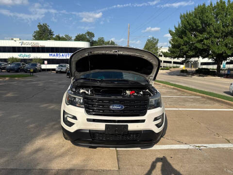 2016 Ford Explorer Sport