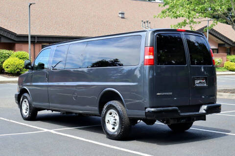2017 Chevrolet Express 3500