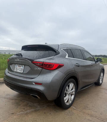 2018 Infiniti QX30 Essential