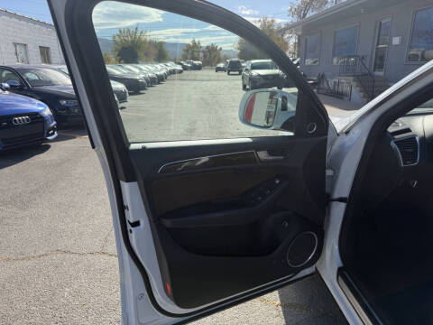 2015 Audi Q5 3.0T quattro Premium Plus