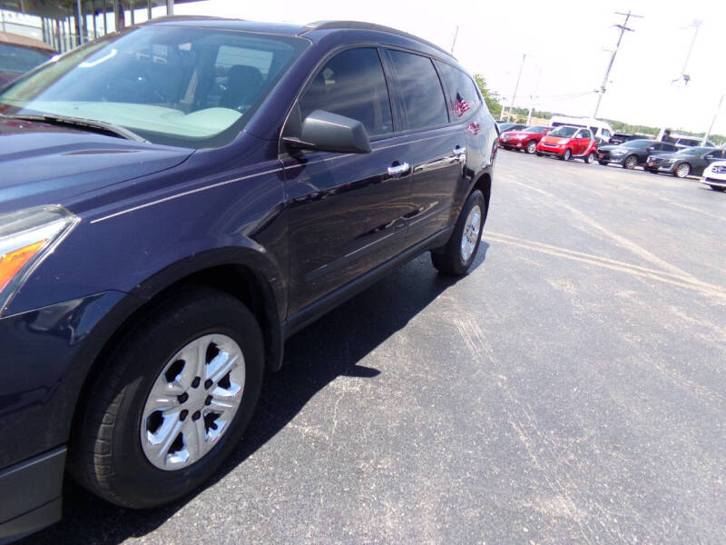 2017 Chevrolet Traverse LS