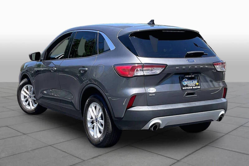 2021 Ford Escape SE