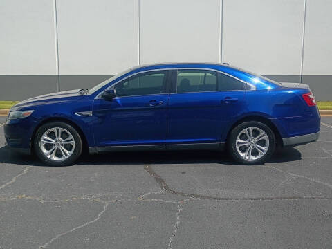 2013 Ford Taurus SEL