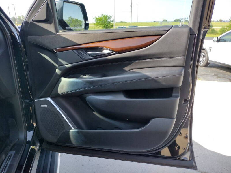 2019 Cadillac Escalade Premium Luxury