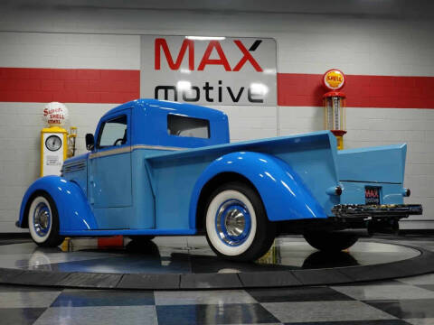 1942 Diamond T Pickup