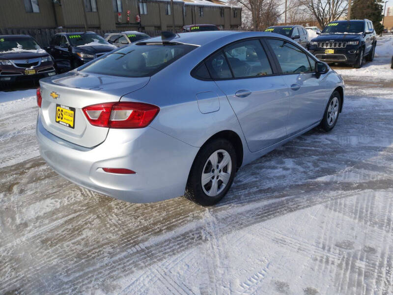 2018 Chevrolet Cruze LS Auto