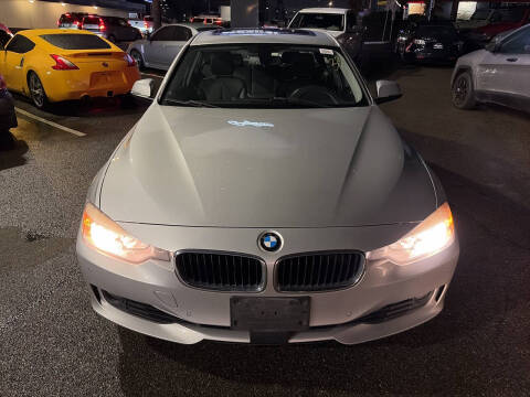 2013 BMW 3 Series 328i