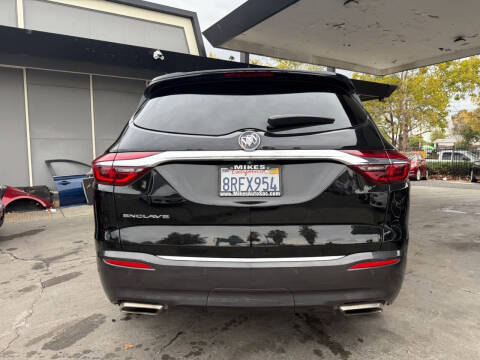 2020 Buick Enclave Essence