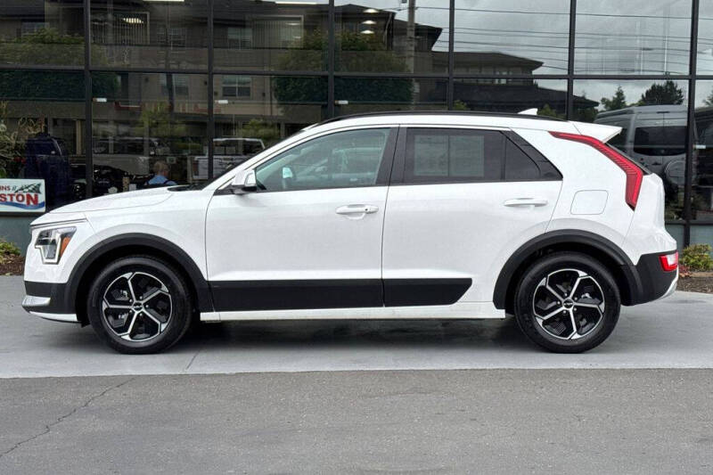 2025 Kia Niro EX