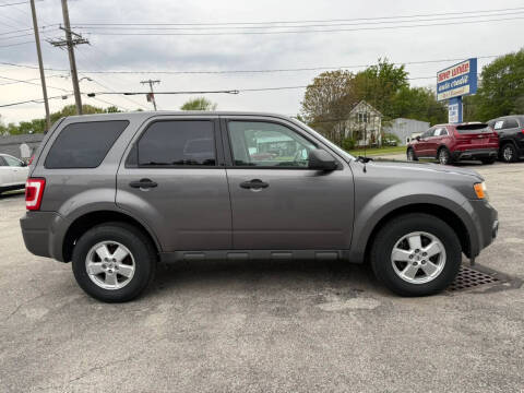 2010 Ford Escape XLS