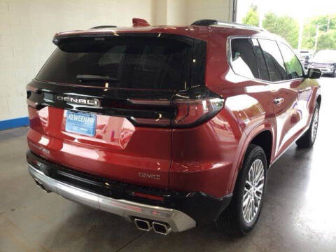 2025 GMC Acadia Denali