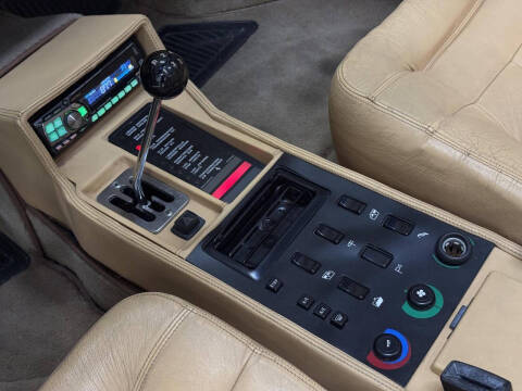 1987 Ferrari Mondial Cabriolet