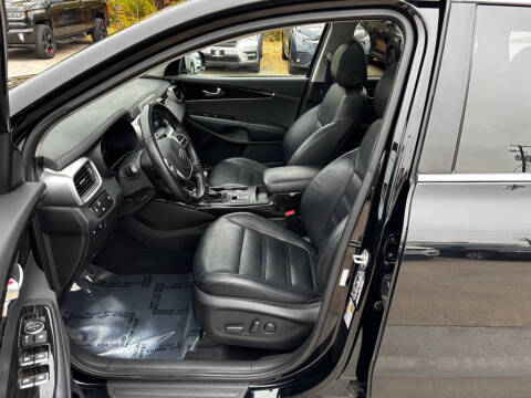 2020 Kia Sorento EX V6