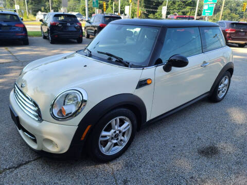 2013 MINI Hardtop for sale at Car and Truck Exchange, Inc. in Rowley MA