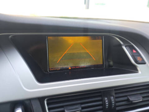 2010 Audi A4 2.0T quattro Premium Plus